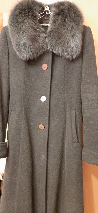 Пальто женское демисезонноенное