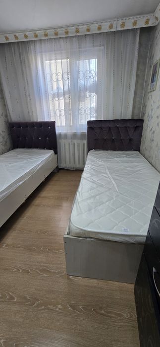 Кровать с матрасом