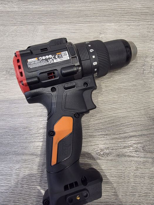 Mazina de gaurit si inșurubat cu percutie Worx  WX 356