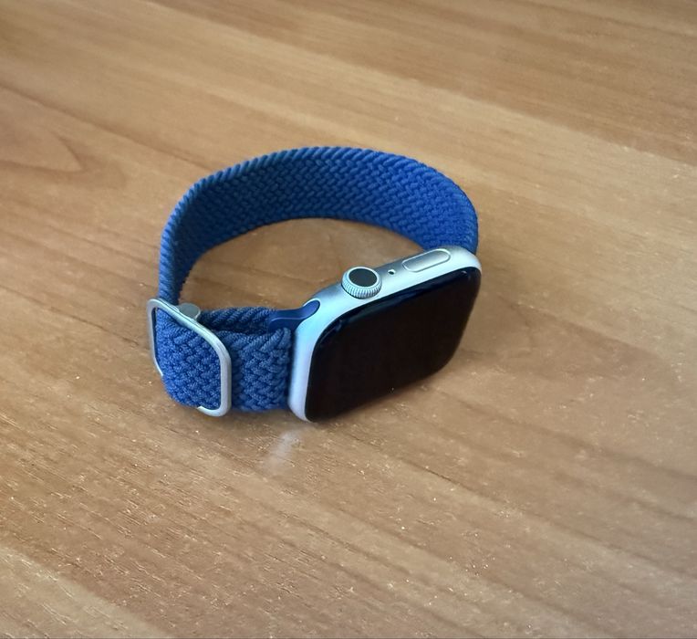 Продам часы Apple watch 9 silver 45 mm
