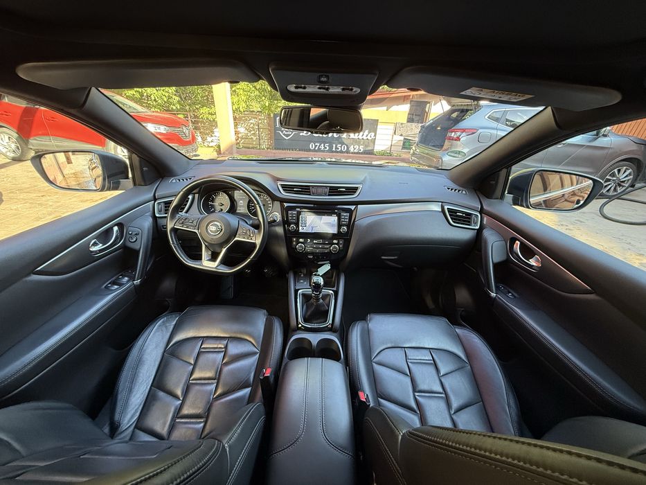 Nissan Qashqai Tekna Plus 160.000 km 1.5 dci Eur6 An: 2019 Camera 360 Navi Panorama RAR efectuat