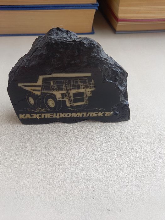 Продаётся сувенир