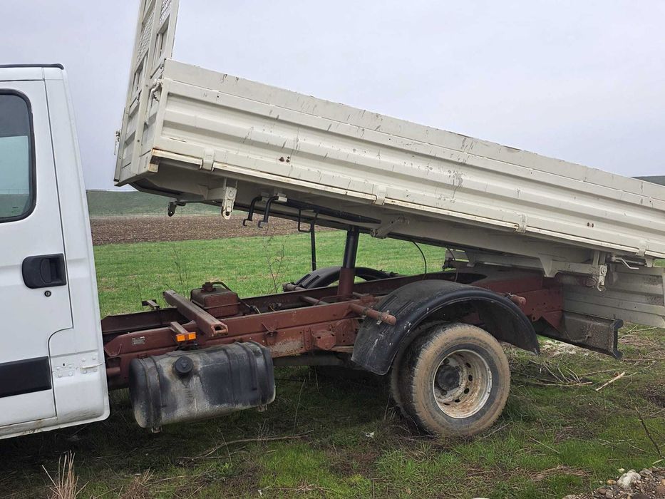 Iveco Daily 2002 2.8 Diesel – Stare buna, negociabil