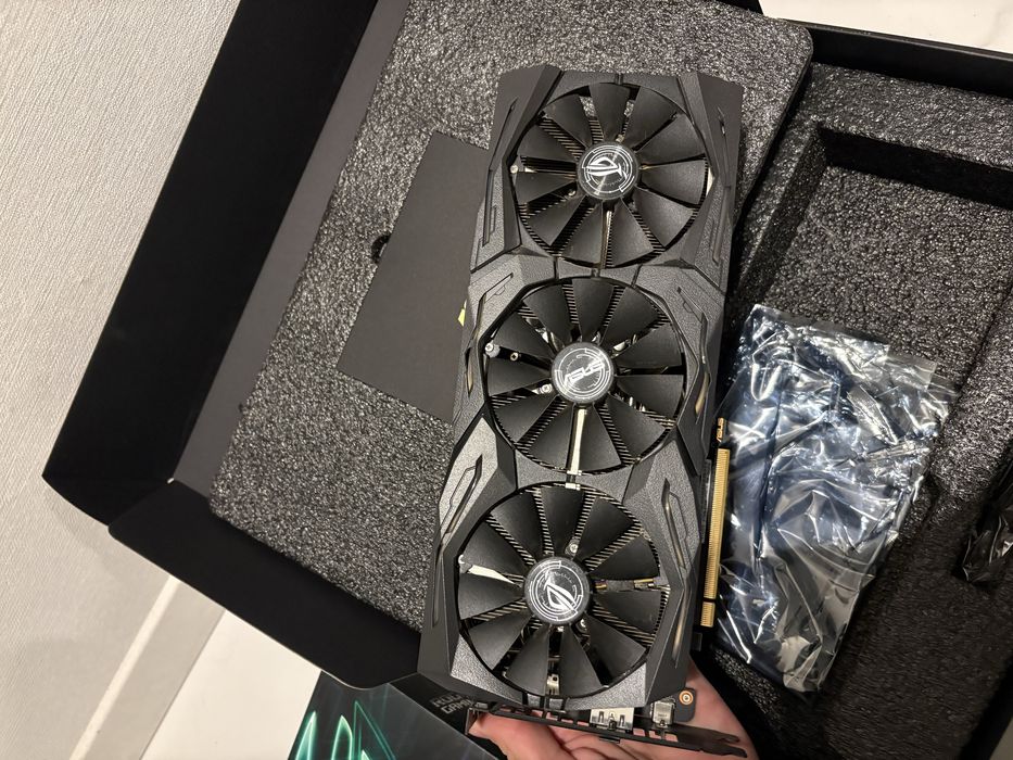 ASUS ROG Strix RTX 2070 OC