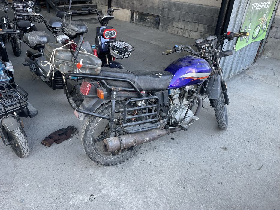 Продам мотоцикл 150 куб