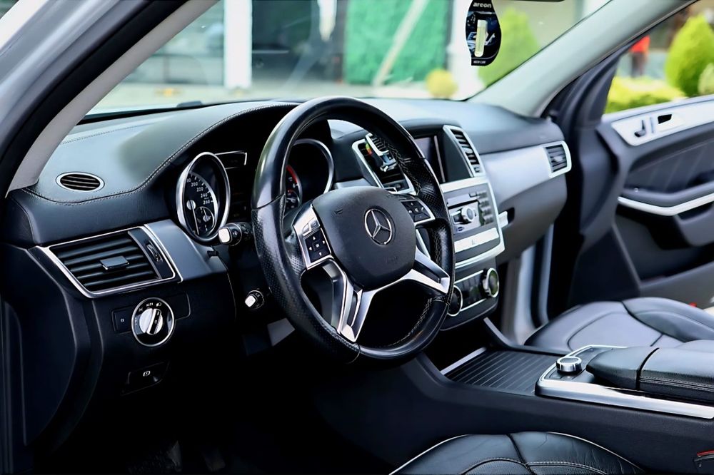 Mercedes-Benz GL AMG Panoramic 4Matic  Memorii