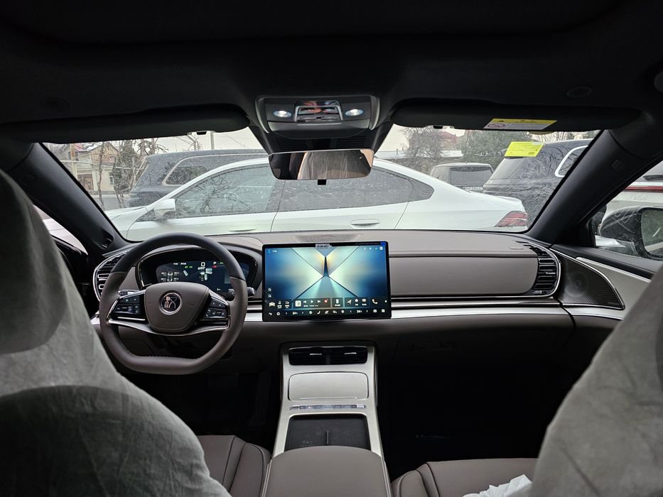 BYD.HAN. Restaylin.635km. Yili 2025. Yurgani 147. Narxi 34200