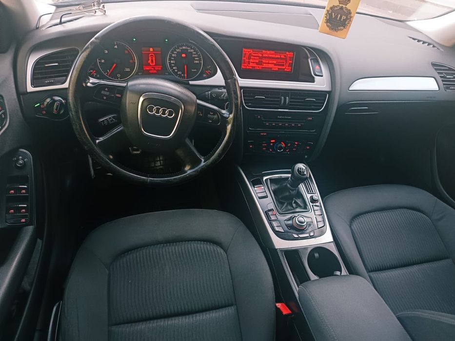 Audi A4 B8 2.0TDI 140cp 2010