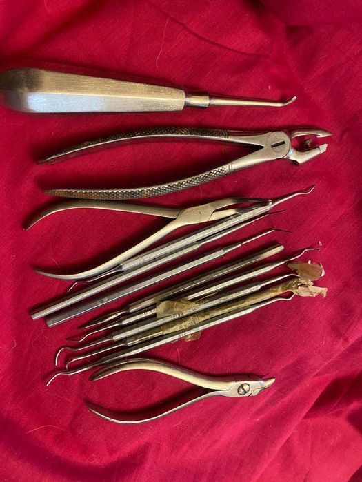 Медицинский стоматологический инструмент