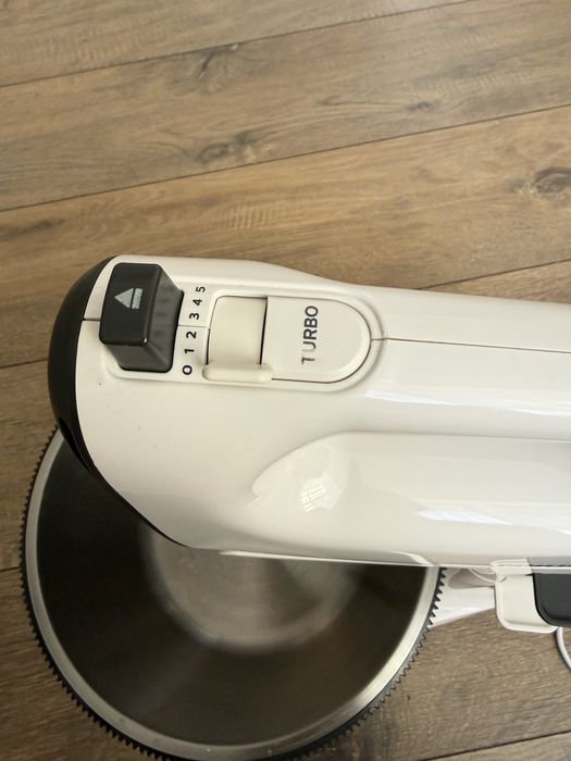 Продам миксер philips