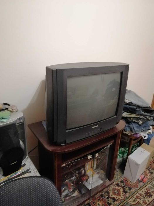 Продам телевизор SAMSUNG