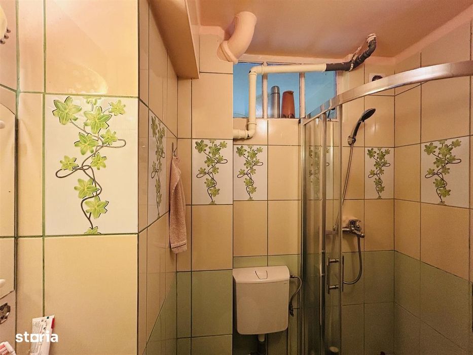 Garsoniera de vanzare, 27 mp, mobilata si utilata – Terezian