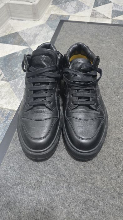 Мужская обувь продам.