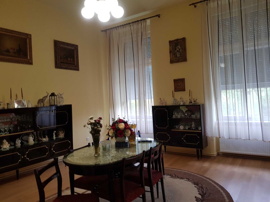 Apartament de vănzare în Palatul Cenad Arad