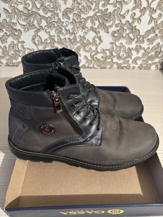 Продам ботинки мужские зимние