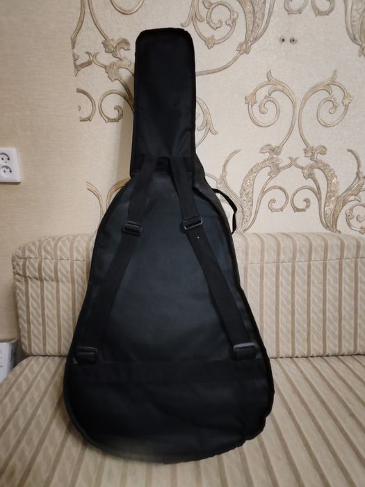 Продаётся гитара фирма" Cort"