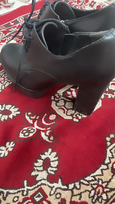 Каблук чёрный