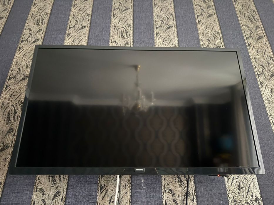 Продам телевизор Philips