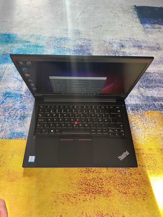 Laptop Lenovo Thinkpad E490, i3 gen8, 8 gb ddr4, ssd nvme, baterie ok