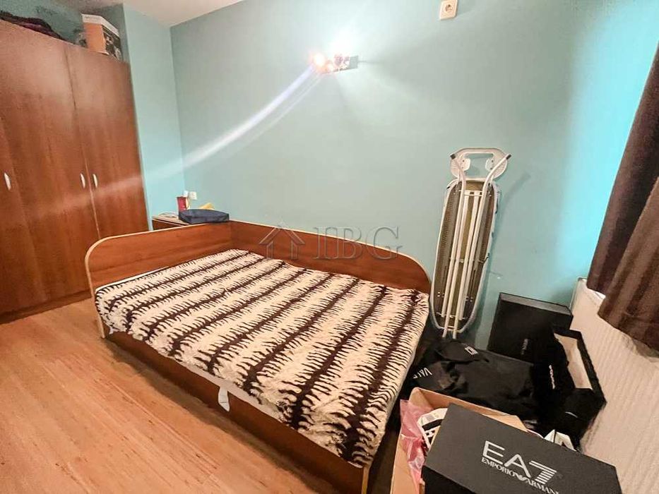 Продава се Къща в Русе, Басарбово - 270 кв.м за 1112 €/кв.м - Снимка #9