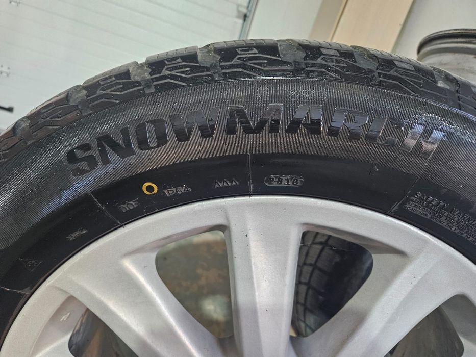 Покрышка машины