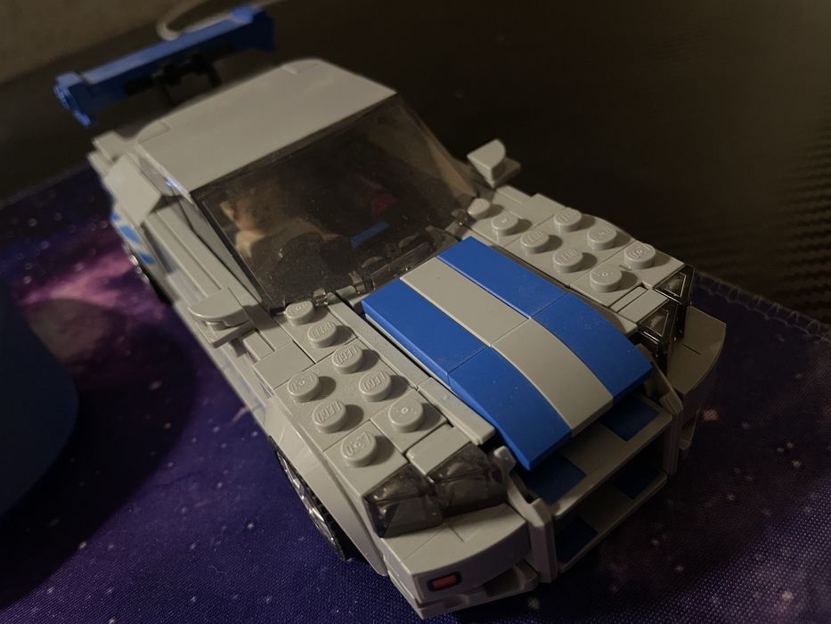 Лего машинки в очень хорошем состоянии