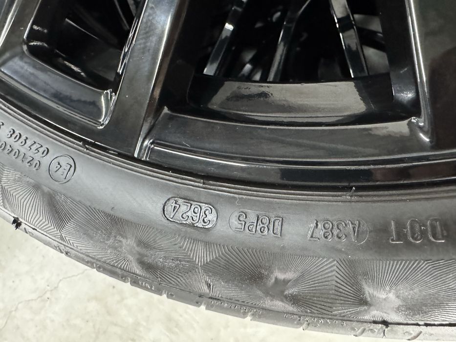 Jante Bmw X5 X6 R22 G05 G06 Originale 742M Continental vara 2024