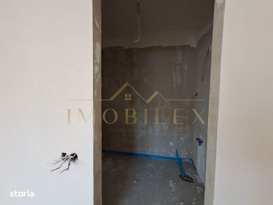 Apartament 4 camere, bloc nou, terasa 88 mp, zona Eroilor