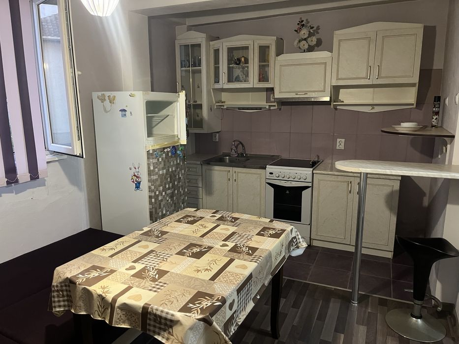 Къща под наем в село Веселие