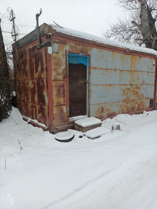 Продам два вагончика