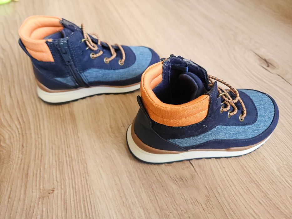 Детски обувки- боти