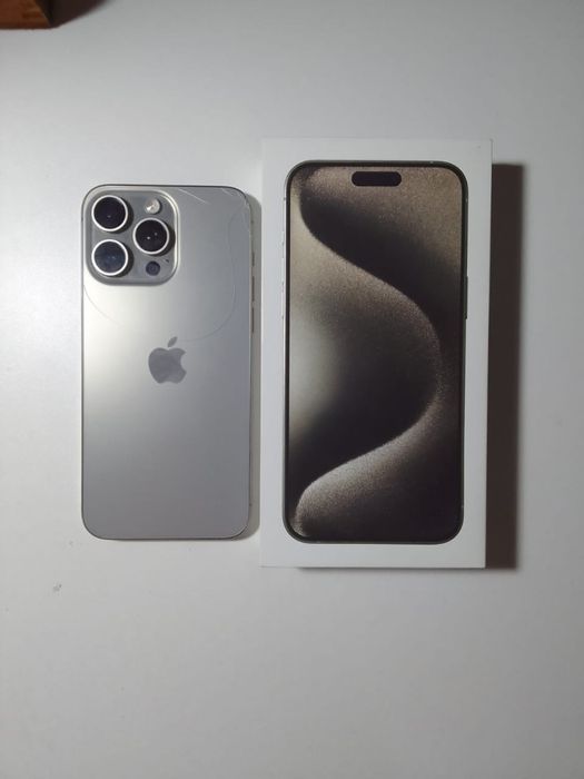 Продам Iphone 15 pro max