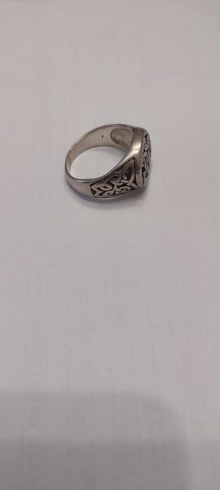 Vând  ghiuluri de argint bărbați