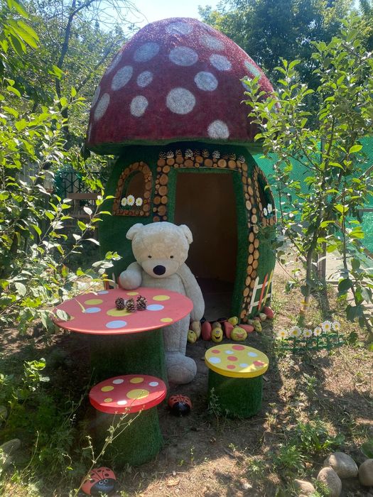 Детский домик грибок