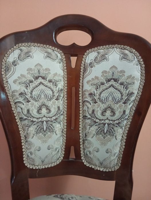 Stol va stullar komplekt 12-ta