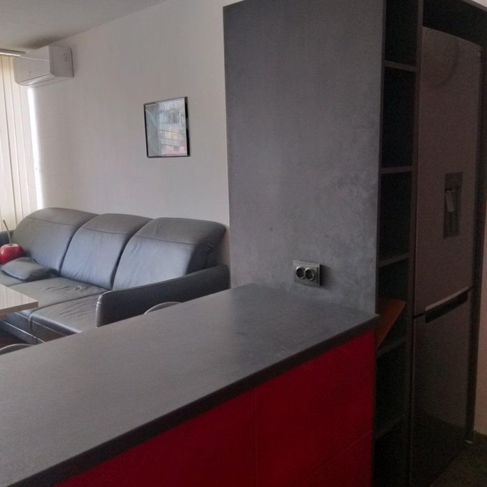 Дава се под наем Тристаен апартамент в София, Стрелбище - 72 кв.м за 710 € - Снимка #1