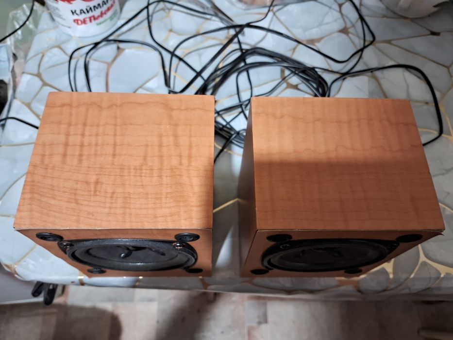 Сателлиты Genius