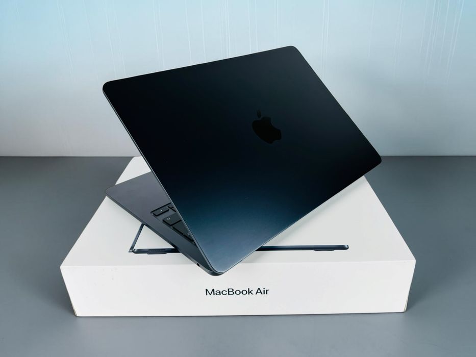 Apple MacBook Air 13 M2 8RAM 512GB Midnight 90% Батерия!! Гаранция!