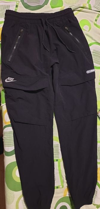 Pantaloni Nike Air Max