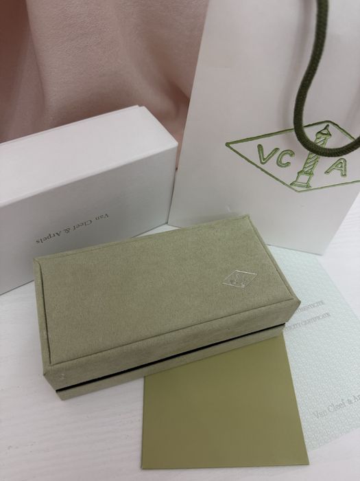 Мини браслат Van & Cleef arpels