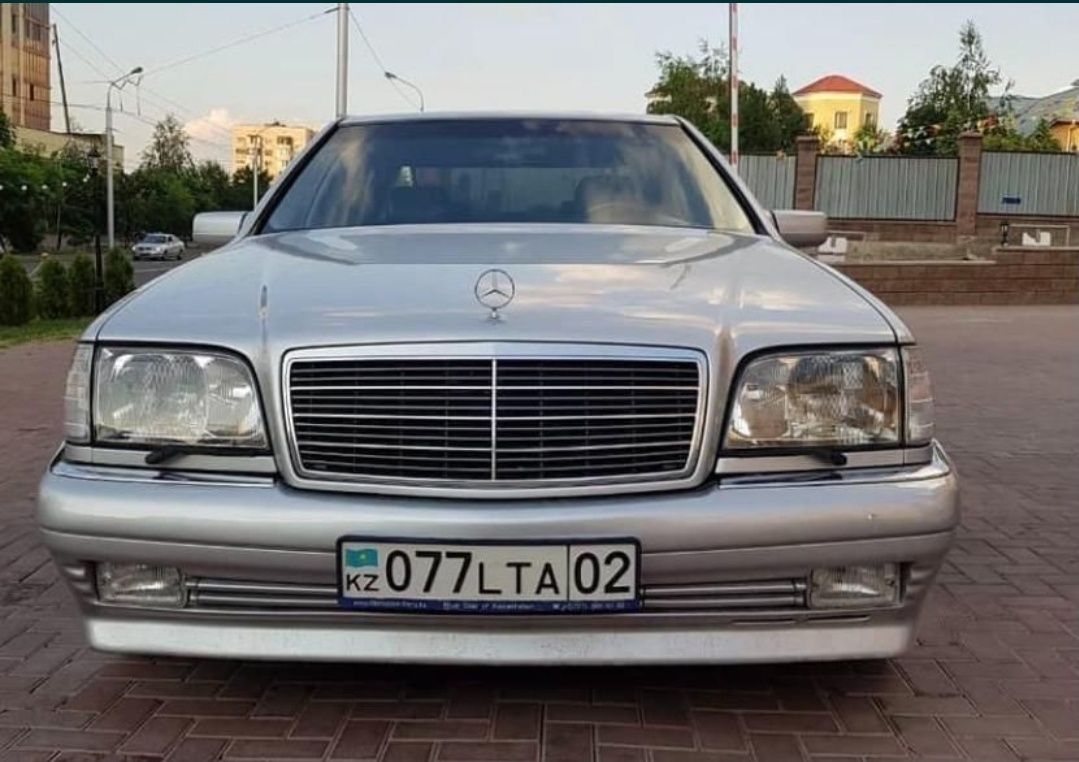 W140 бампер передний