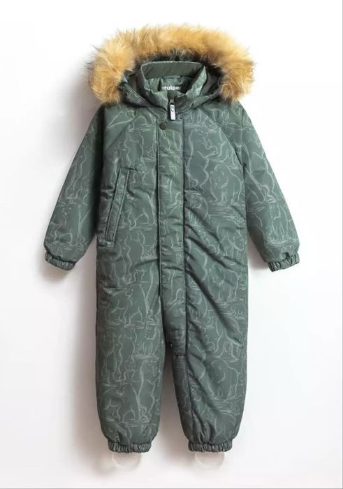 Комбинезон зимний. Новый.