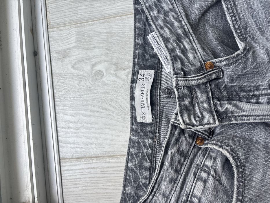 Дънки Stradivarius, 34