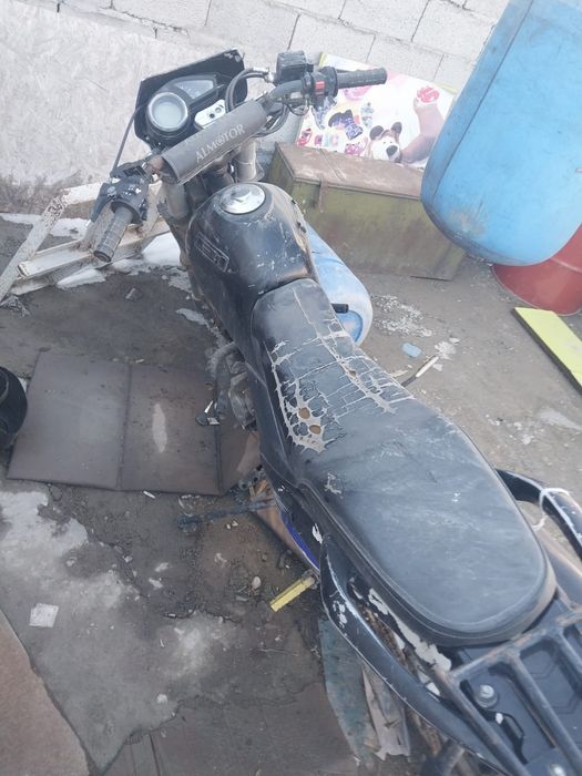 Продам мотоцикл 250сс