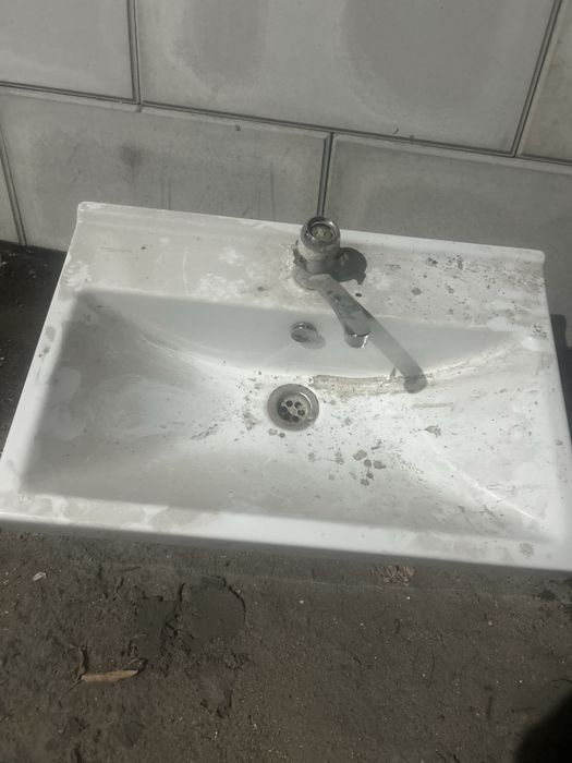 Раковина для ванны подвесная