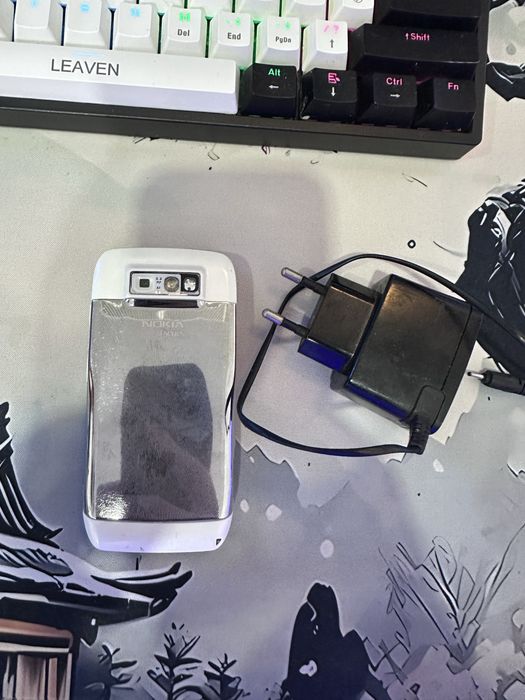 Продам телефон риаритет