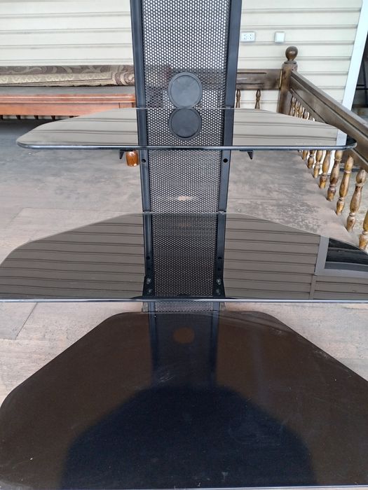 Телефизорнный тумба