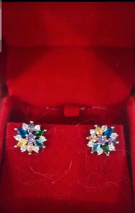 Cercei damă noi finuți din argint ștantati 925