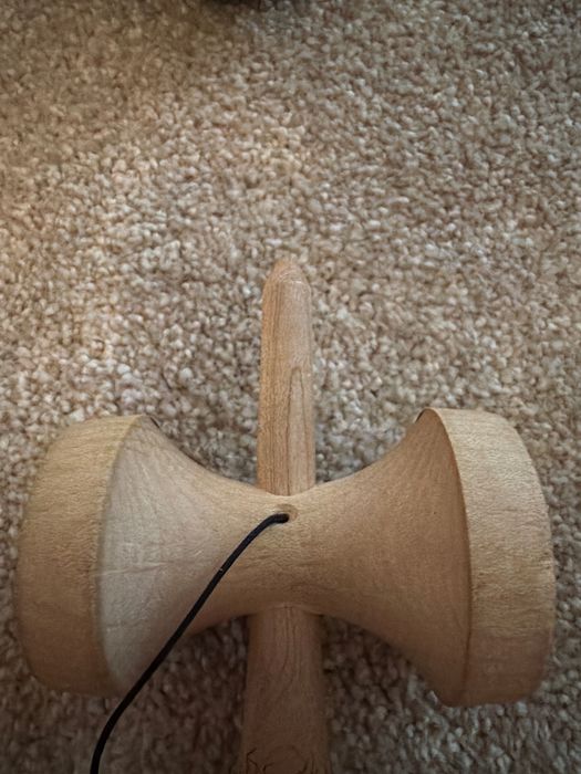 Kendama tama miguel si ken krom