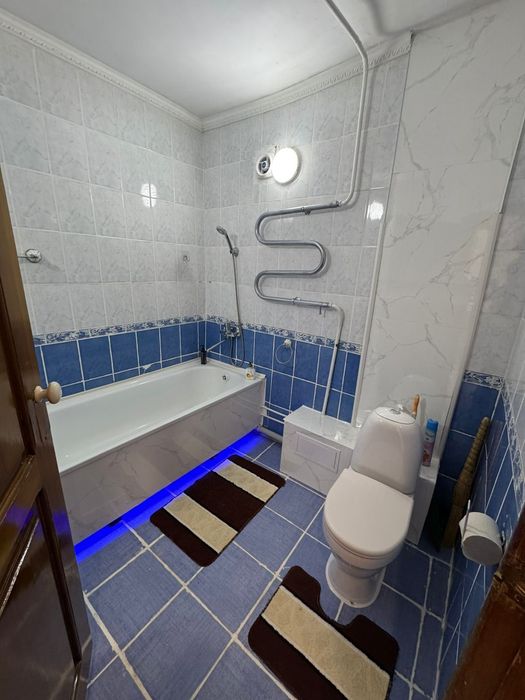 Продам 2-х С МЕБЕЛЬЮ